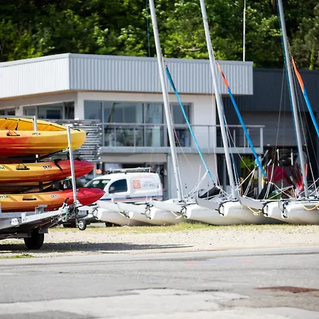 De La Baie 3*